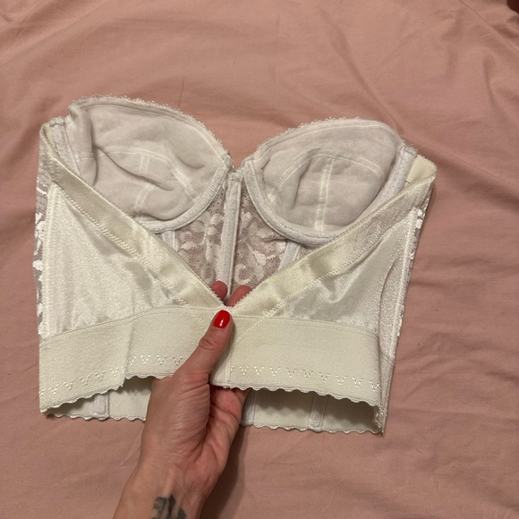 Vintage Sears Darling white lace bustier / corset top - Picture 5 of 6